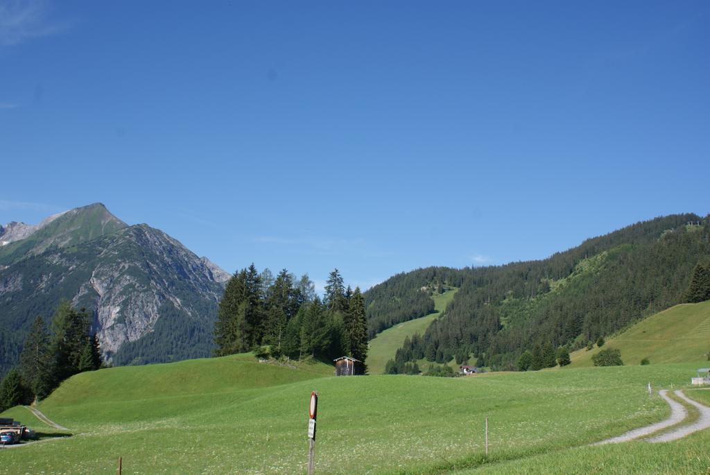 Haus Bergfrieden Bach (Tyrol) Exterior foto