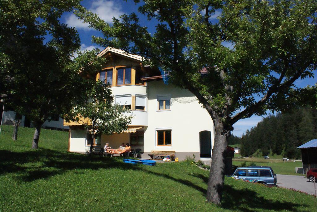 Haus Bergfrieden Bach (Tyrol) Exterior foto